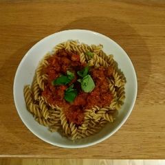 Pasta and bolognese A picture of Pasta and bolognese.