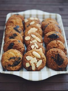 Foto resep Crunchy chocolate chip cookies #keto