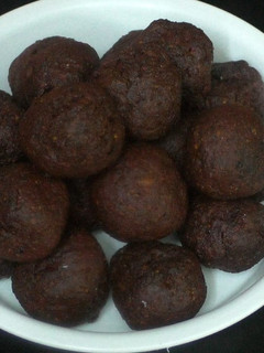 பீட்ரூட் உருண்டை / Beetroot Kola Urundai reciep in tamil செய்முறை முக்கிய புகைப்படம்
