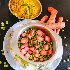 A picture of Gajar matar ki sabji 😋 carrot peas ki sabji 😋.