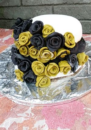 Una foto de Pastel floral