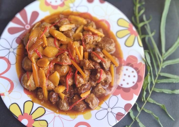 Bola-bola daging asam manis🍡