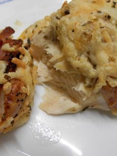 Una foto de Pechuga de pollo rellena de bacon y queso