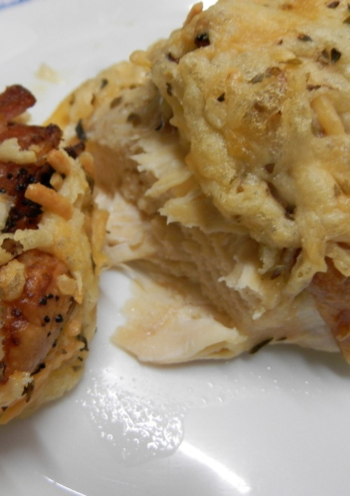 Una foto de Pechuga de pollo rellena de bacon y queso