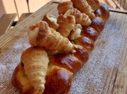 Una foto de brioche con pepitas de chocolate