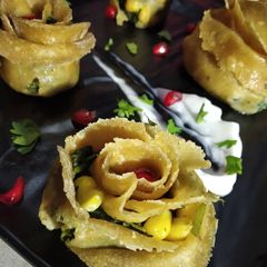 A picture of Spinach corn rose.