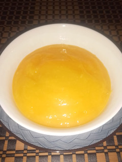 A picture of Mango puree.