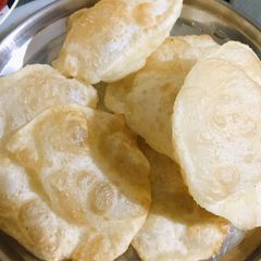 Phulko luchi A picture of Phulko luchi.