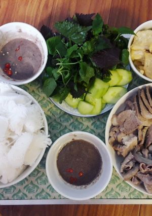 Hình của món Bún đậu mắm tôm.