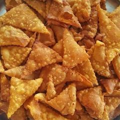 A picture of Pav bhahi nachos.
