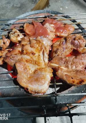รูปของ สันคอหมูย่าง