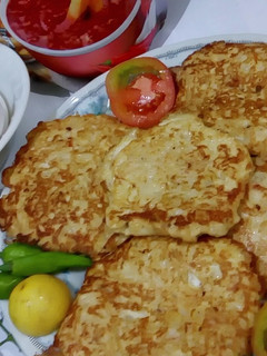 A picture of Noodles Pan Kabab.
