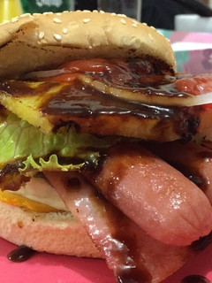 Una foto de Hamburguesa Chicharo