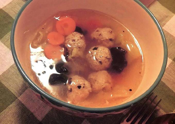 Pork Meatballs Soup - Sup Bakso Babi