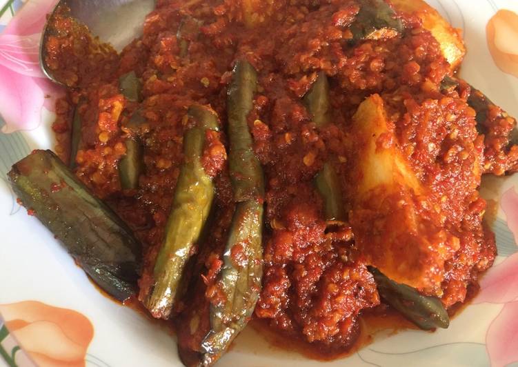 Terong kentang balado