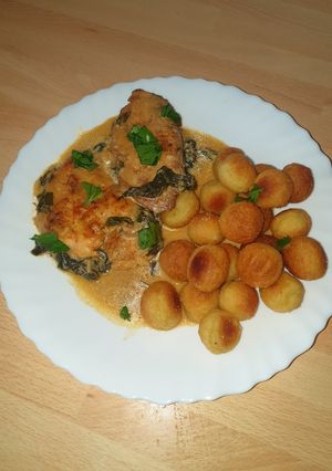 صورة لوصفة دجاج 🍗 مع صلصة السبانخ 🥬