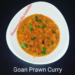 A picture of Goan prawn curry.