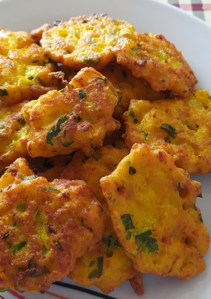 Una foto de Tortillitas de bacalao, para hacer un estupendo aperitivo