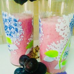 A picture of Grape Lassi (Calcium Rich).