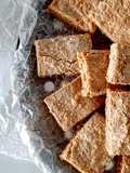 Biscotti alle noci con glassa al lime