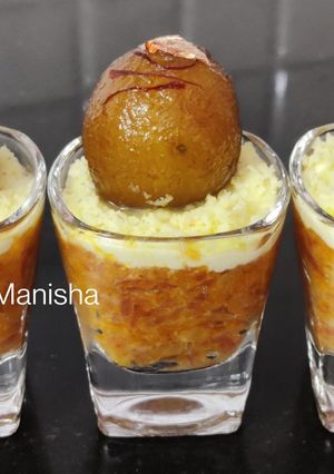 A picture of Gajar halwa-Gulab Jamun shots.