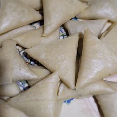 Qeema samosas A picture of Qeema samosas.