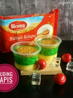 Foto resep Puding Lapis (Mentega, Lumut dan Biskuit Kelapa)