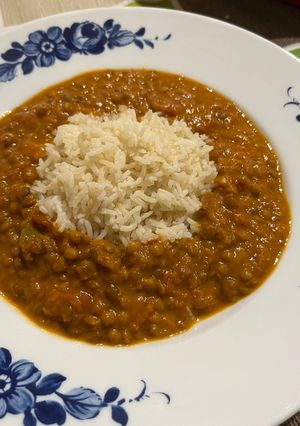 Foto di Riso pilaf con curry di lenticchie