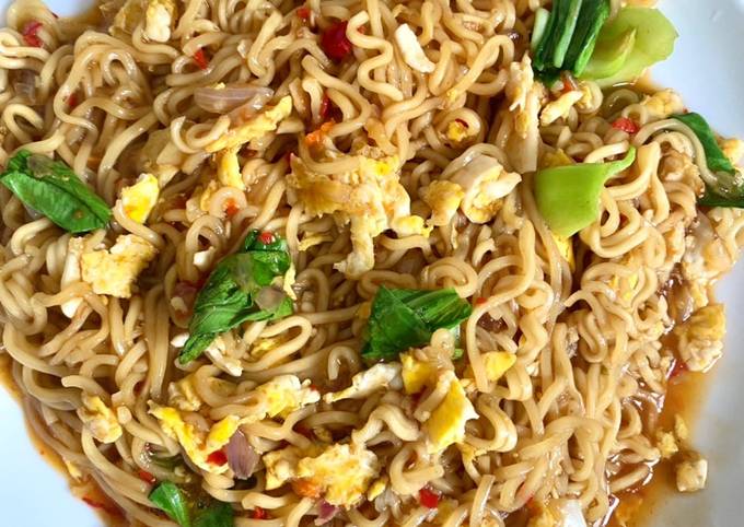 Resep Mie Nyemek Indomie Oleh Rizka Apriliyani Cookpad