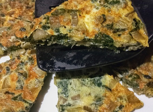 Una foto de Tortilla de Acelga🥬 Y Huevo🥚