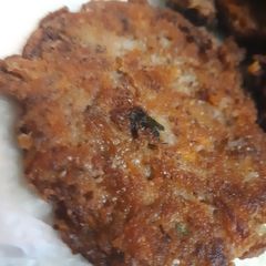 A picture of Sauted Veggie Fritters.