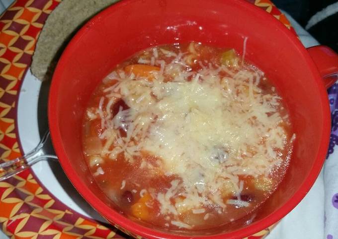 Slow cooker vegetarian pasta fagioli