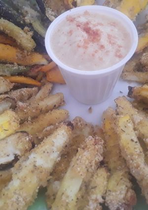 Una foto de Bastones de calabacín horneados...🥒🍟