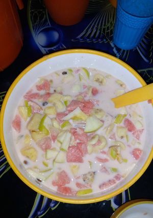 A picture of Fruit salad.