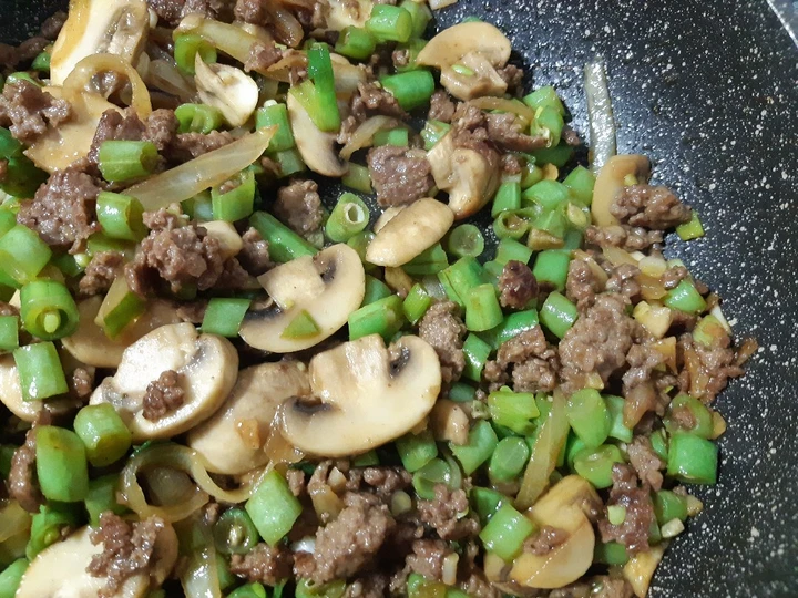 Cara Simple Membuat Resep  Tumis buncis jamur dengan daging cincang yang Lezat Sekali, Enak Banget