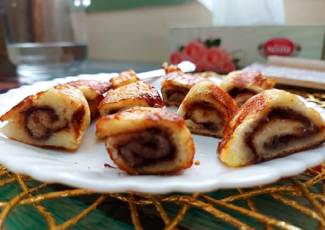 Nutella filled French Toast roll ups