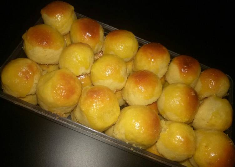 Nastar keju lumer dimulut