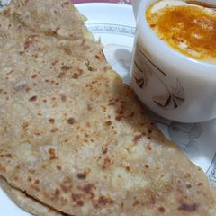 A picture of Aloo Paratha.