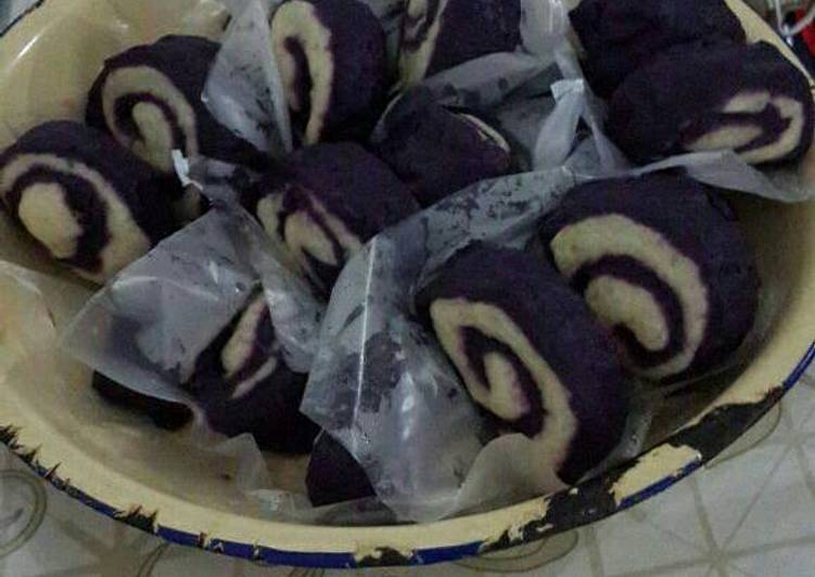 Resep Mantau ubi ungu 😄😄, Enak