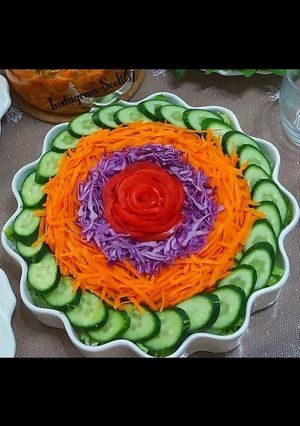 A picture of Vegetable salad.