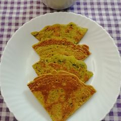 A picture of Matar besan chilla.
