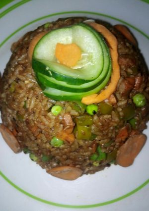 A picture of Smoked brown fried rice.