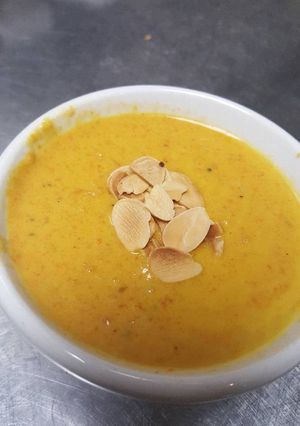 A picture of Roasted Red Pepper Soup.