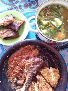 Foto resep Bandeng goreng sayur asem