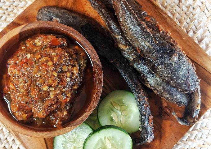 Sambel Pecel Lele Rumahan