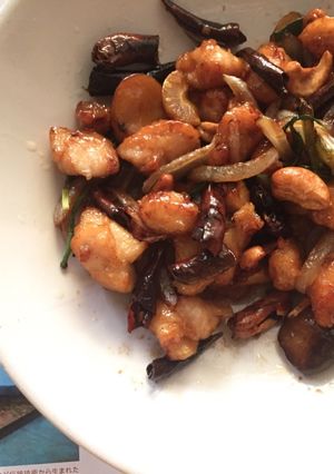 รูปของ ไก่ผัดเม็ดมะม่วงหิมพานต์ และเกาลัด