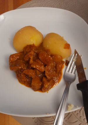 Csülökpörkölt recept fotója