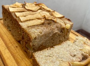 Una foto de Budín de manzana y ricota magra
