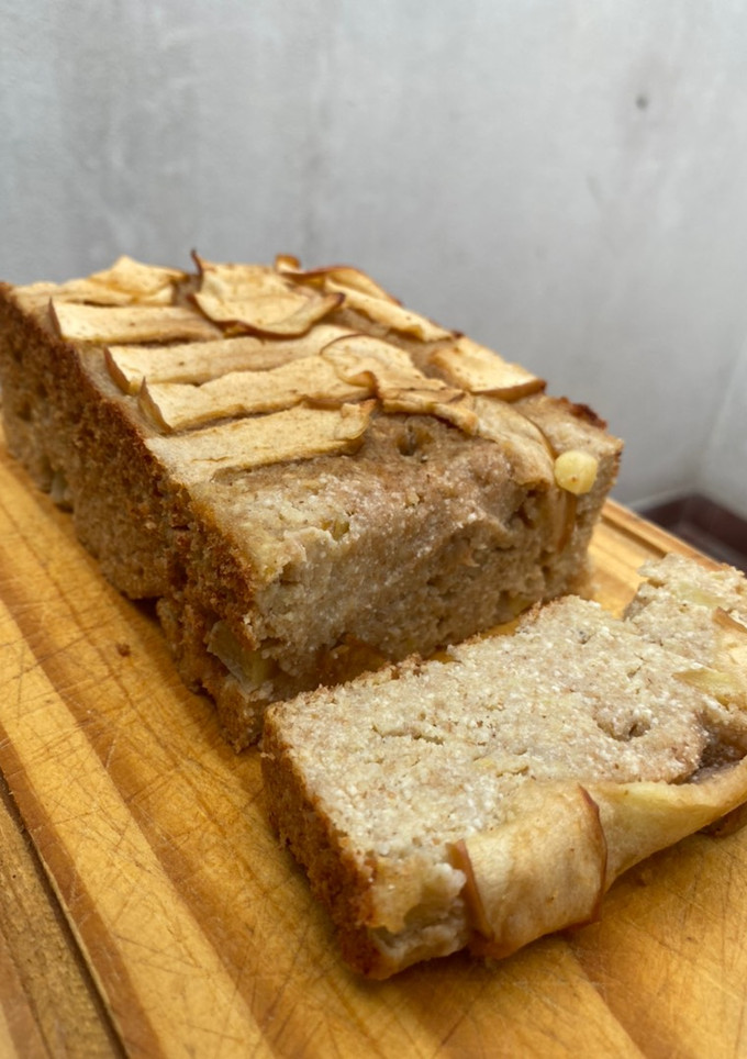 Una foto de Budín de manzana y ricota magra