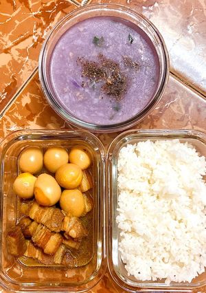 Hình của món Cơm ngon nhà Huý 🏡: Thịt kho trứng cút - Canh khoai mỡ nấu thịt.
